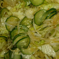 くゆりママ's cooksnap of when they made キュウリとレタスともやし新玉ねぎの酢の物.