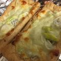 黒めんぼう's cooksnap of when they made しらすの油揚げピザ.