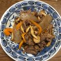 Marmo's cooksnap of when they made こんにゃくときのこと牛肉のピリ辛炒め.