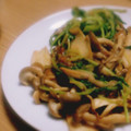 Sac’HiNa's cooksnap of when they made 豆苗とキノコ◎味噌炒め.