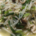 kawaginnpo's cooksnap of when they made モヤシとにらと、しめじ炒め.