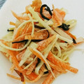 とも☆♪☆♪'s cooksnap of when they made 大根の皮の塩昆布マヨ和え.