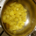 お〜♪'s cooksnap of when they made 林檎をゴロッと煮てみたよ♪.