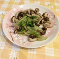 オレンジリング's cooksnap of when they made 大量消費！レタスの外葉簡単炒め.