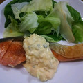 ふれんちぶるどっく's cooksnap of when they made 簡単♪鮭のムニエルでタルタルソース.