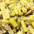 岡村キャンベル's cooksnap of when they made とても簡単♪フキの麺つゆ炒め.