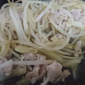 さっちゃん３２'s cooksnap of when they made セロリの葉ともやしの超簡単タイ風炒め.