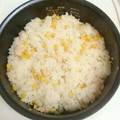 クック72☆'s cooksnap of when they made 簡単！カニ缶とコーンで炊き込みご飯。.
