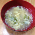 o^o^oayuayu's cooksnap of when they made 絹さやと竹輪の卵とじ味噌汁.
