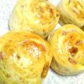 ノリー修行中's cooksnap of when they made 苺のクリームチーズ渦巻き◎◎パン.