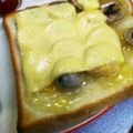 choco831's cooksnap of when they made バナナマーマレードチーズトースト♡.