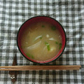 やまさきSG's cooksnap of when they made じゃがいもとたまねぎのみそ汁.
