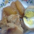 さとLOVE's cooksnap of when they made スープで煮込んだ大根と豚の角煮.