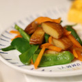 ぽっぽぺぺ's cooksnap of when they made さつま揚げの香ばし緑黄色炒め.