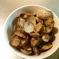 ☆こまっと☆'s cooksnap of when they made アサリをバターとニンニクで酒蒸し.
