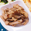 まめめ。's cooksnap of when they made 《簡単》ちくわとまいたけのゴマ炒め.