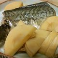 道化師毒猿's cooksnap of when they made タラと たけのこのピリ辛オイスター煮♪.