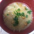 hirotic's cooksnap of when they made 大根となめこの味噌汁 10分.