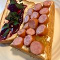 yu🐓's cooksnap of when they made ウィンナーと梅のトースト.