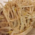 おうちごはん☆'s cooksnap of when they made 簡単に一品！もやしのおひたし？サラダ？.