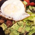 awrinrin's cooksnap of when they made 簡単！焼き鳥缶とアボカド丼.