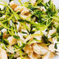 hana_p84's cooksnap of when they made 手軽にもう1品、豆苗と油揚げのサッと煮.