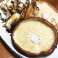 YUKIKI☆'s cooksnap of when they made 椎茸ステーキと舞茸のバター醤油ソテー♪.