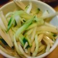 kajipi's cooksnap of when they made 魚肉ソーセージ＆大根＆きゅうりの千切り.