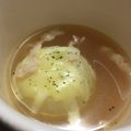 ぐうたら主婦みん's cooksnap of when they made 春らしい♬丸ごと新玉ねぎのグラタンスープ.