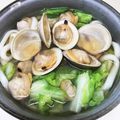 frogflower's cooksnap of when they made あさりと春キャベツの旨みがギュッ！うどん.