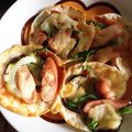 chamamaz's cooksnap of when they made 超簡単！餃子の皮でパリパリのミニピザ♡.