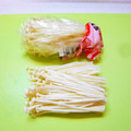 アイリッシュショコラ's cooksnap of when they made 「ぽろぽろ」が気にならないエノキの切り方.