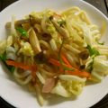 Hirarinn☆'s cooksnap of when they made 祖母直伝「白い焼きうどん」.