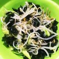 TORACOっち's cooksnap of when they made 簡単一品♡もやしとワカメと胡瓜のナムル.