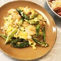 ♡кауо♡'s cooksnap of when they made 生姜が香る♪アスパラと海老の卵炒め.