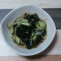 sutachi's cooksnap of when they made きゅうりと玉ねぎと生わかめの酢の物.