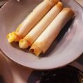 Emmabeagle's cooksnap of when they made ワンタンの皮でチーかまのミニ春巻き.