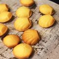 Lisa86's cooksnap of when they made ふんわりレモン風味のマドレーヌ♡.