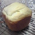 明日見's cooksnap of when they made 水分は生クリーム！食パン.