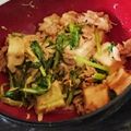 ★カピバラさん★'s cooksnap of when they made 小松菜とツナとはんぺんのにんにく醤油炒め.
