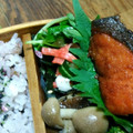 amaco・'s cooksnap of when they made 三つ葉香る…わかめときゅうりの酢の物.