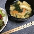 ❤夢ぅ❤'s cooksnap of when they made ニラと人参のお味噌汁.