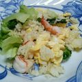 はっぴい薬膳の管理人's cooksnap of when they made 絶品！レタスと海老DE海鮮パラパラ炒飯♪.
