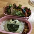 chichi83's cooksnap of when they made 【キャラ弁】クッキーモンスター弁当.