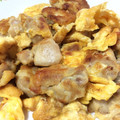 ひこざえもん☆'s cooksnap of when they made 鶏もも肉といり卵の炒め物♪簡単夕食おかず.