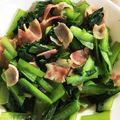ぴよpiyoちゃん's cooksnap of when they made お弁当にも小松菜とベーコンの醤油炒め.