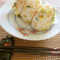 solapapa's cooksnap of when they made たぬきときつねの仲良しおにぎり.