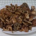 さーパパ's cooksnap of when they made 根菜と鶏胸肉のオイスターソース炒め.