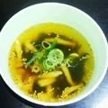 早紀のキッチン's cooksnap of when they made わかめとしめじのコンソメスープ.