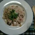 makichaki's cooksnap of when they made 簡単！もち麦リゾット キノコ＆チーズ入り.